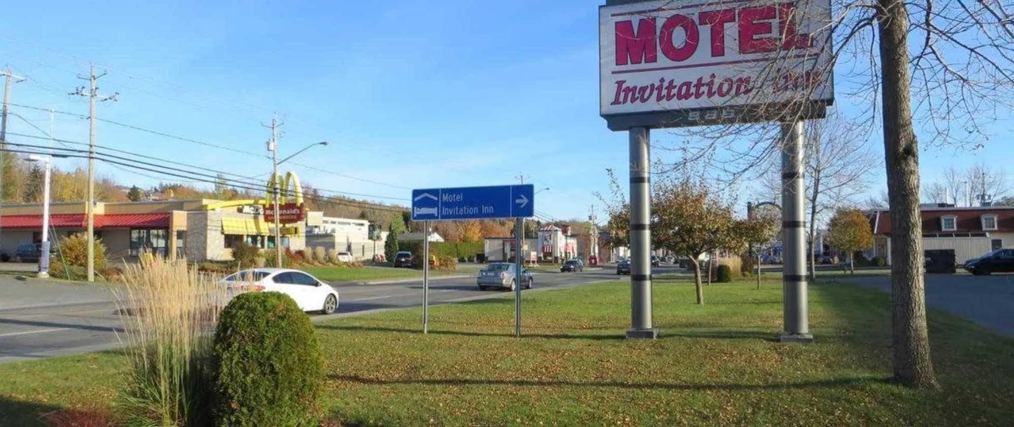 Motel Invitation Sainte-Marie Bagian luar foto