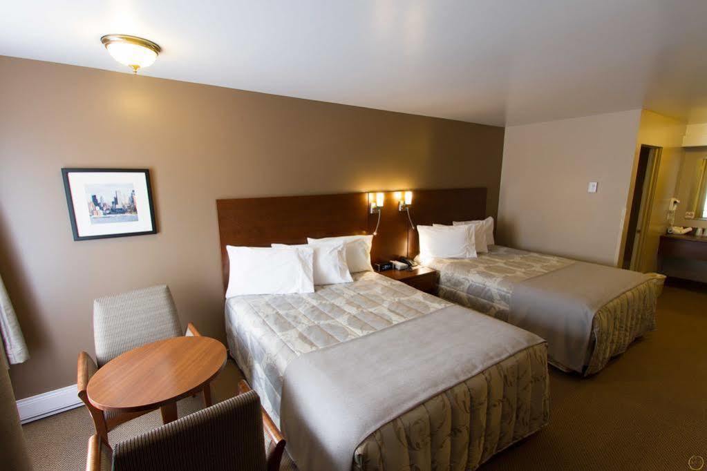 Motel Invitation Sainte-Marie Bagian luar foto